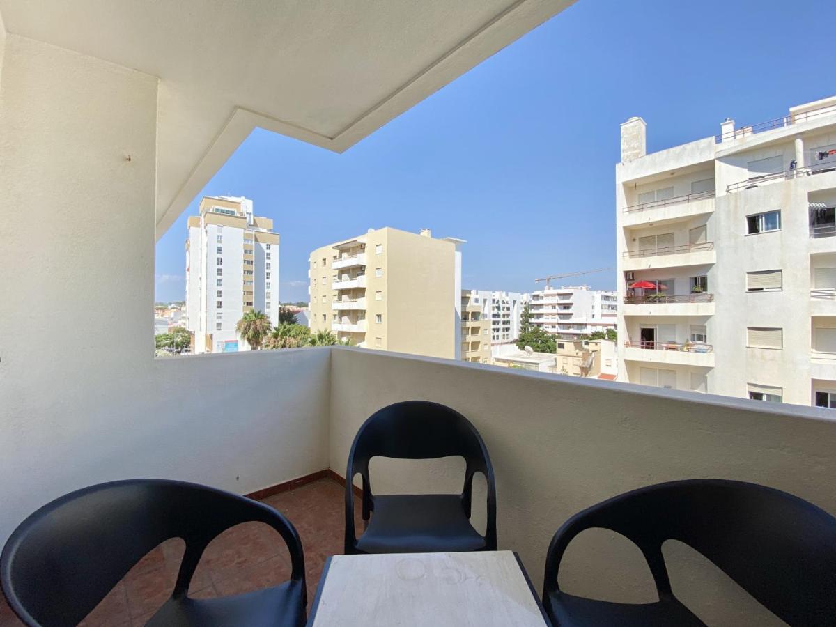 Chantal Apartment - Near The Beach - Quarteira Zewnętrze zdjęcie