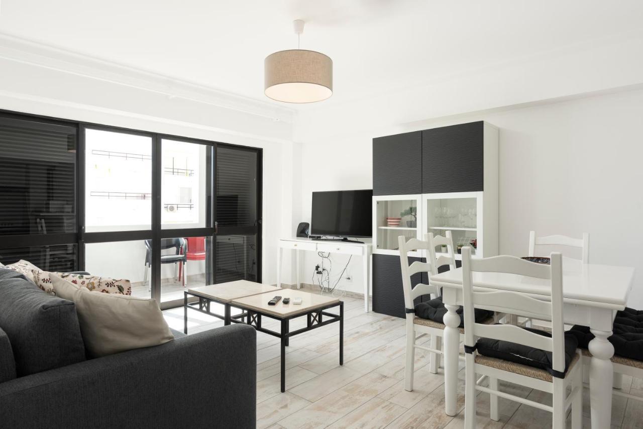 Chantal Apartment - Near The Beach - Quarteira Zewnętrze zdjęcie